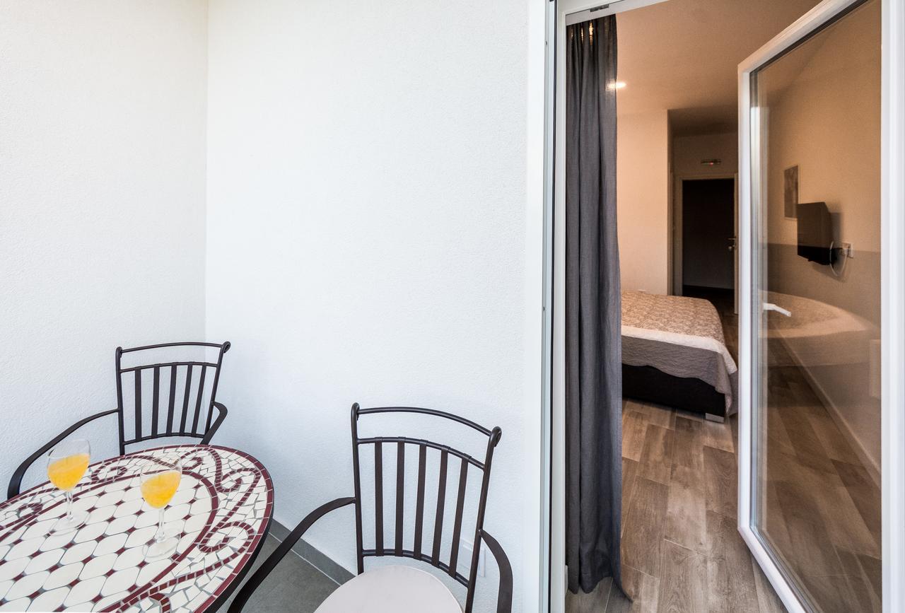 Rooms & Apartments Bruno Split Luaran gambar